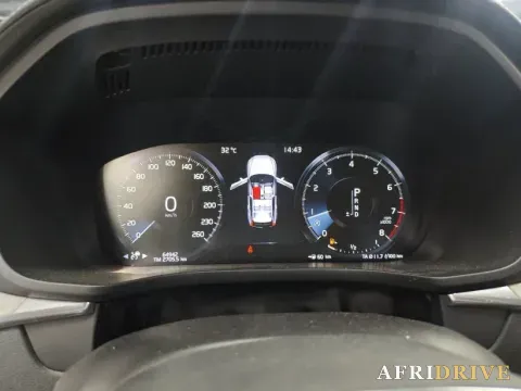 2020 Volvo XC60 6