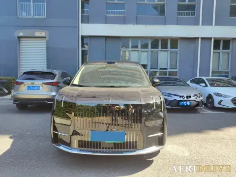 2024 Zeekr 009 2