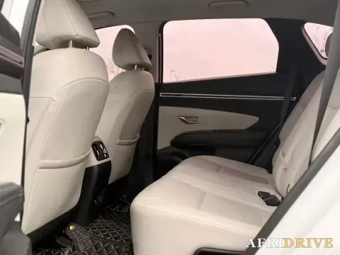 2021 Hyundai Tucson 4