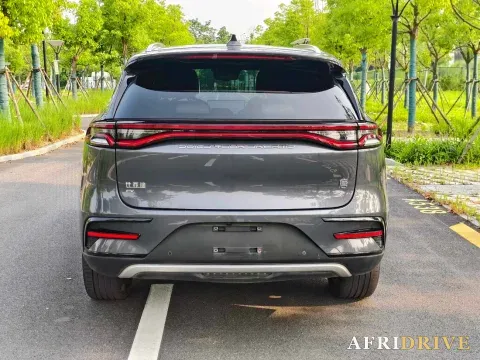 2022 BYD Tang 8