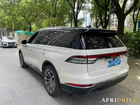 2020 Lincoln Aviator 3