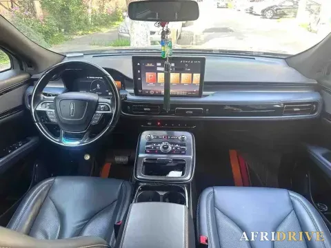 2021 Lincoln Nautilus 5