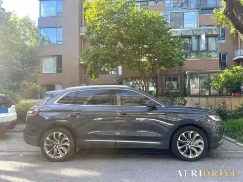 2021 Lincoln Nautilus 7