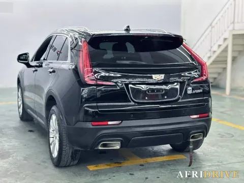 2020 Cadillac XT4 8