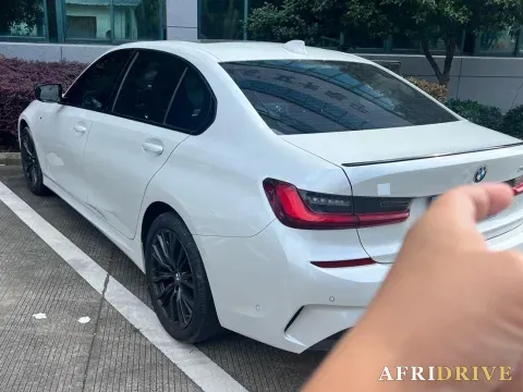 2022 BMW 3 Series 3