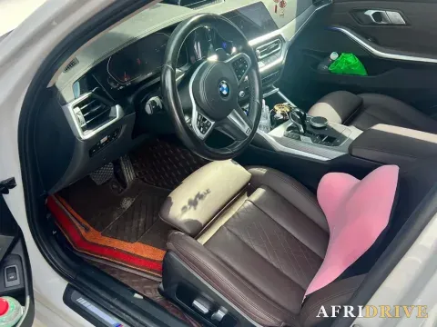 2022 BMW 3 Series 5