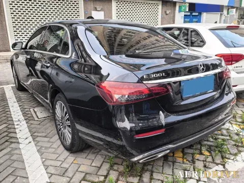 2022 Mercedes-Benz GLC Class 7