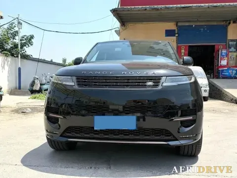 2025 Land Rover Range Rover Sport 2