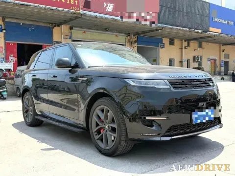 2025 Land Rover Range Rover Sport 3