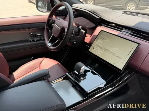 2025 Land Rover Range Rover Sport 5