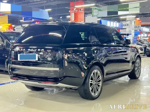 2025 Land Rover Range Rover 8