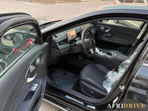 2025 Chery Arrizo 8 Pro 8