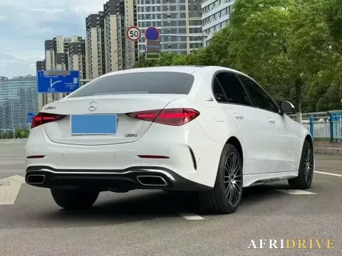 2025 Mercedes-Benz C Class 3