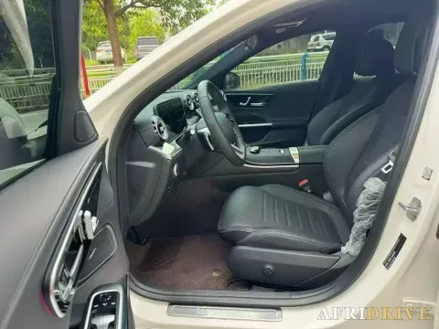 2025 Mercedes-Benz C Class 5
