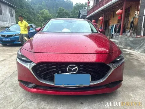 2021 Mazda 3 Axela 2