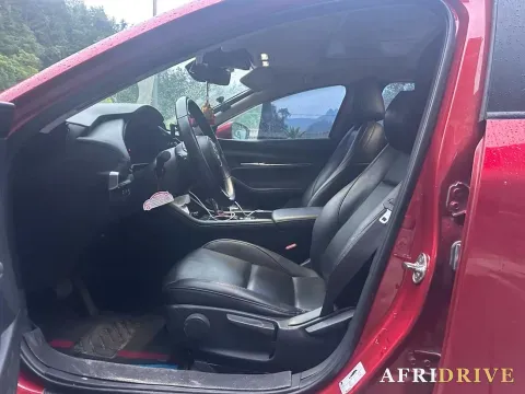 2021 Mazda 3 Axela 3