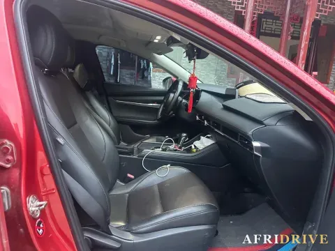 2021 Mazda 3 Axela 8