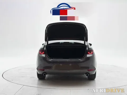 2023 Mazda 3 Axela 8