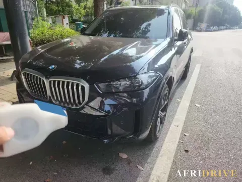 2025 BMW X5