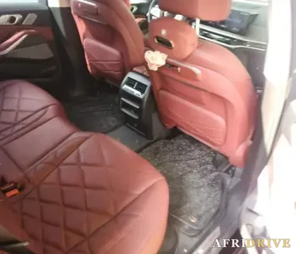 2025 BMW X5 3