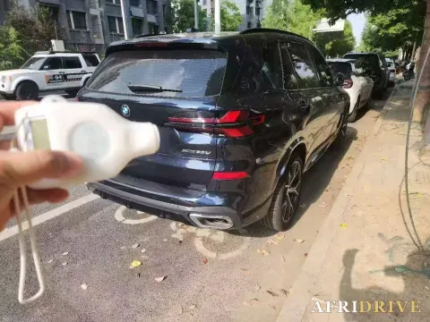 2025 BMW X5 5