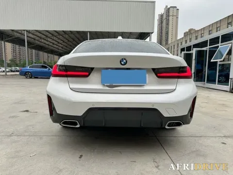 2023 BMW 3 Series 3