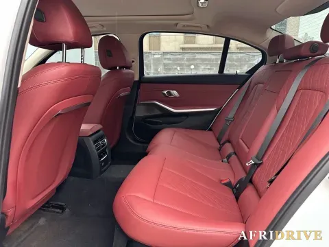 2023 BMW 3 Series 6