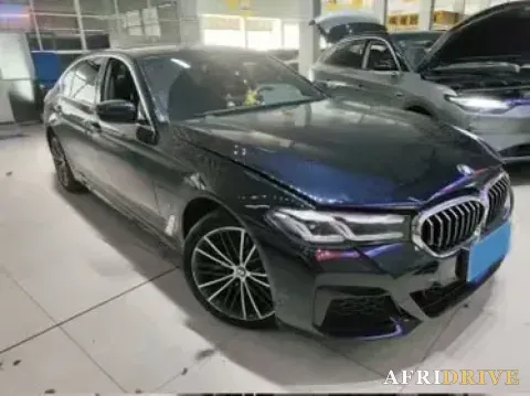 2022 BMW 5 Series 4