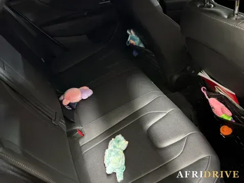 2023 Hyundai Elantra 3