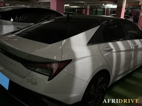 2023 Hyundai Elantra 6
