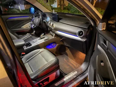 2018 WEY VV6 7