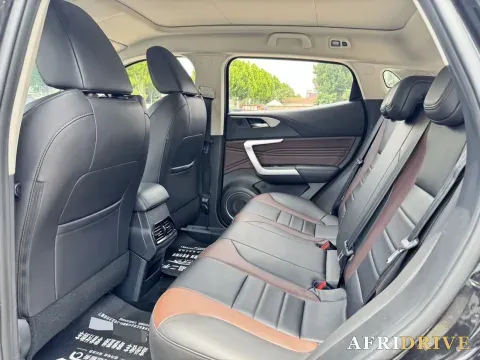 2020 WEY VV5 8