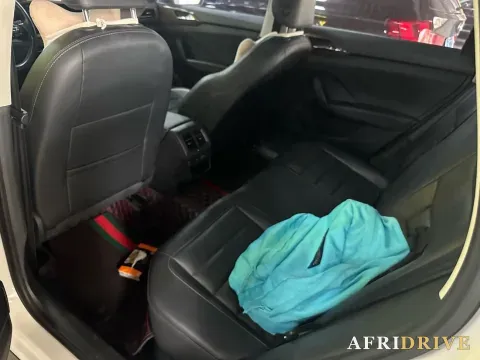 2021 Volkswagen Tharu 3