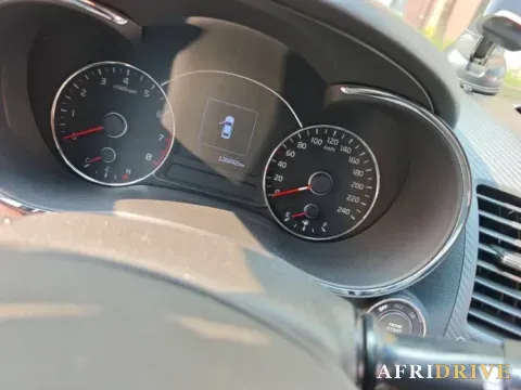 2017 Kia K3 7