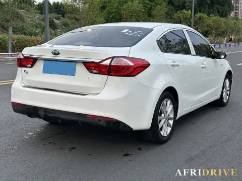 2017 Kia K3 4