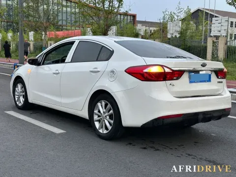 2017 Kia K3 8