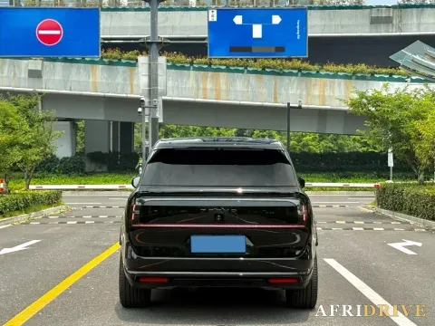 2025 Zeekr 9X 7