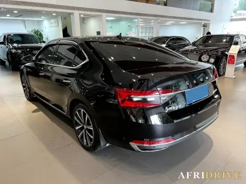 2023 Skoda Superb 6