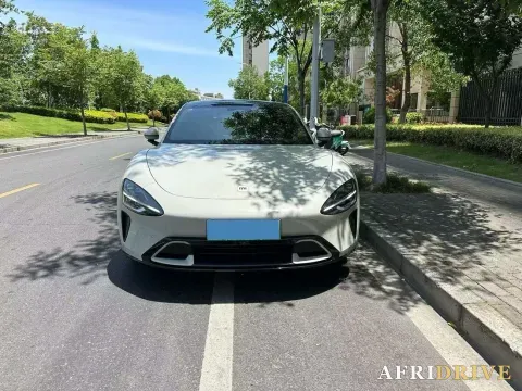 2024 MI SU7 2
