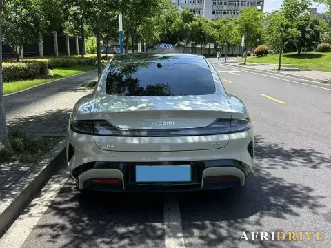 2024 MI SU7 4