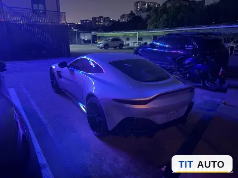 2018 Aston Martin V8 Vantage 4