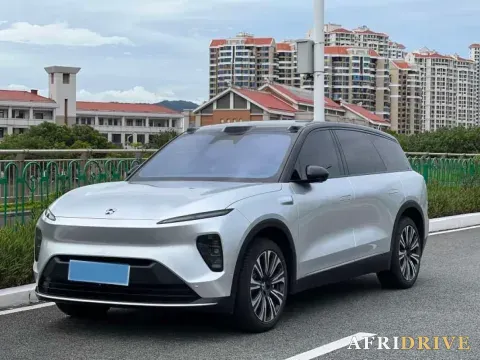 2024 NIO ES8