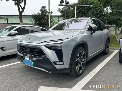 2020 NIO ES8