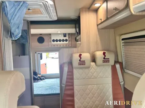 2019 Toyota Coaster 3