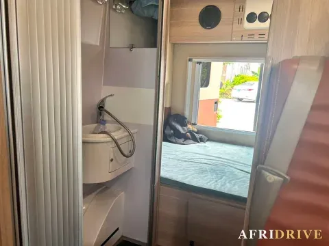 2019 Toyota Coaster 4