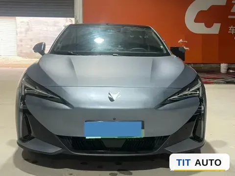 2024 ARCFOX αT5 2