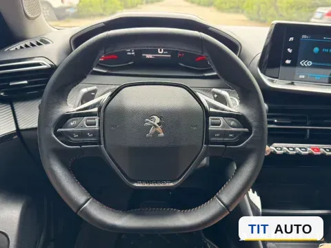 2022 Peugeot 2008 5