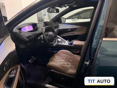 2021 Peugeot 5008 3