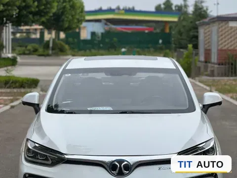 2018 BeiJing Auto EU5 3