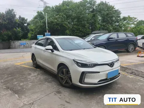 2018 BeiJing Auto EU5 3